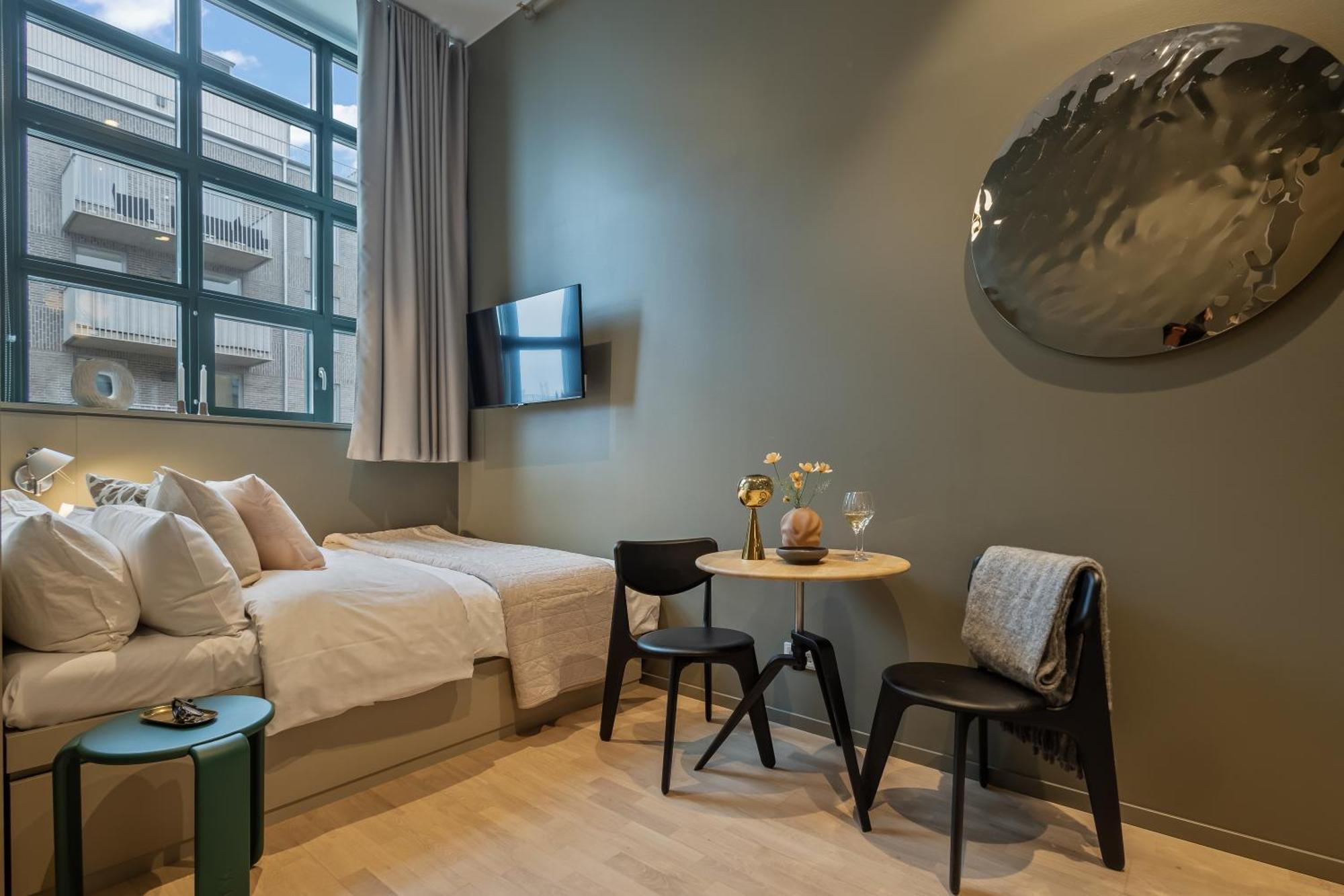 Unity Hammarby Sjoestad - A Studio Hotel Stockholm Exterior foto